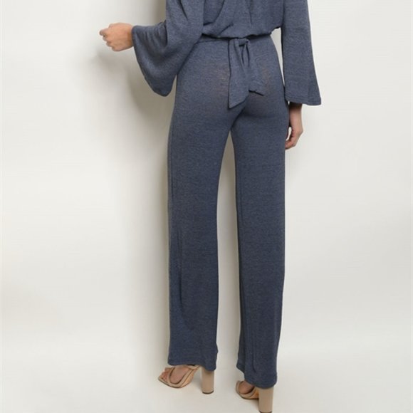 Beautiful 2 piece pant set - Picture 3 of 4